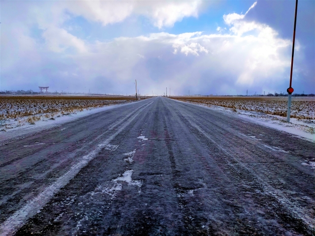 朝の冷え込みと路面凍結に注意｜交通事故後の体は早めのケアを‐ゼロスポ鍼灸・整骨院 新松戸けやき通り